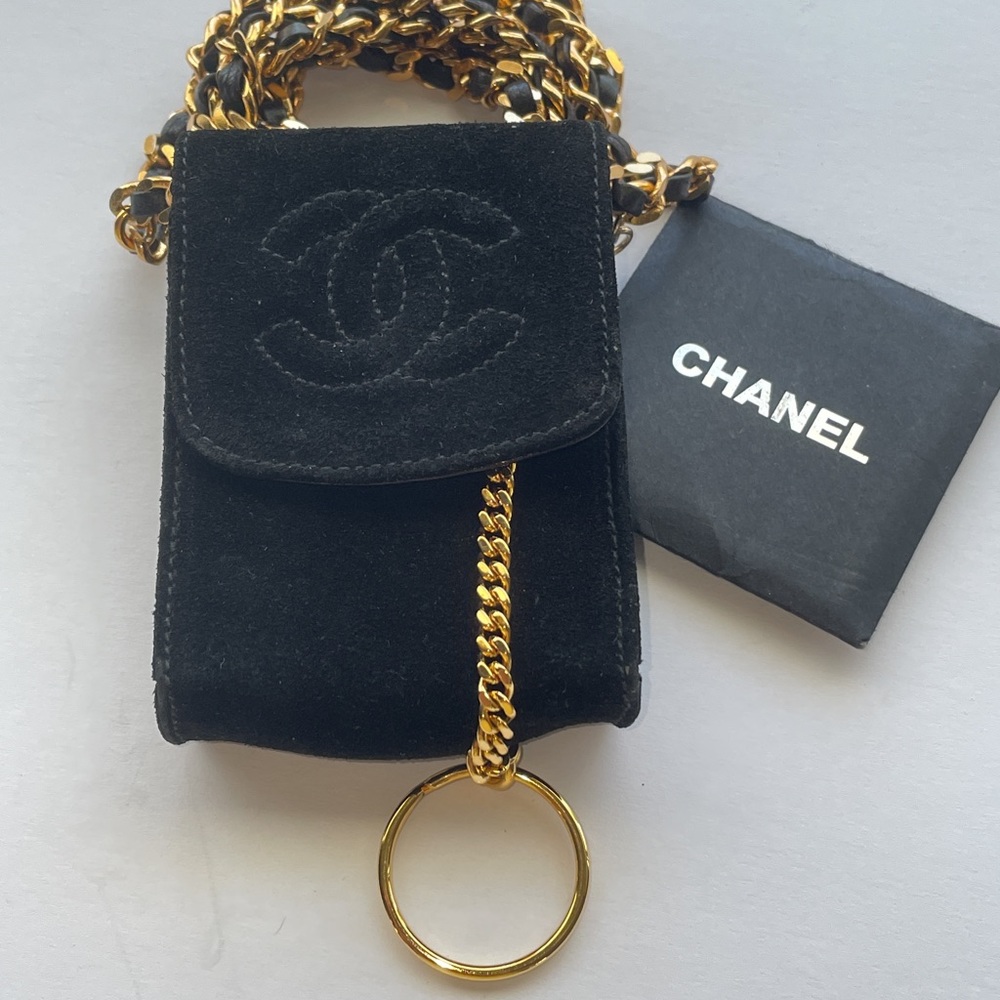 Chanel - Picture 4 of 5